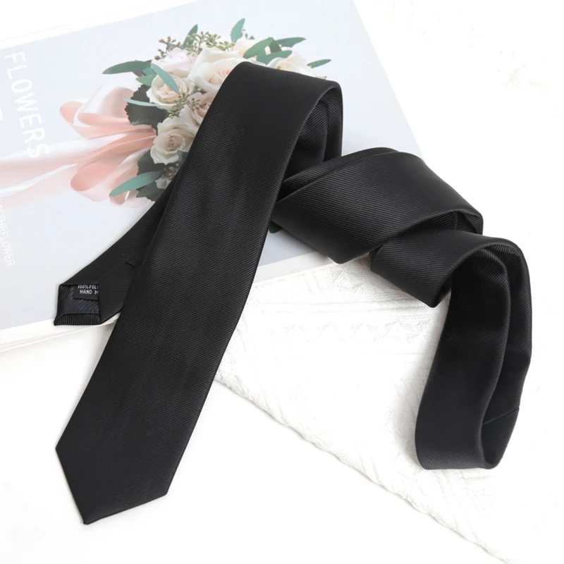 Classic Necktie Cufflink Cravat Bowtie Set Men's Wedding Party Ties Gifts for Man Handky Elegant Designer Business Accessories