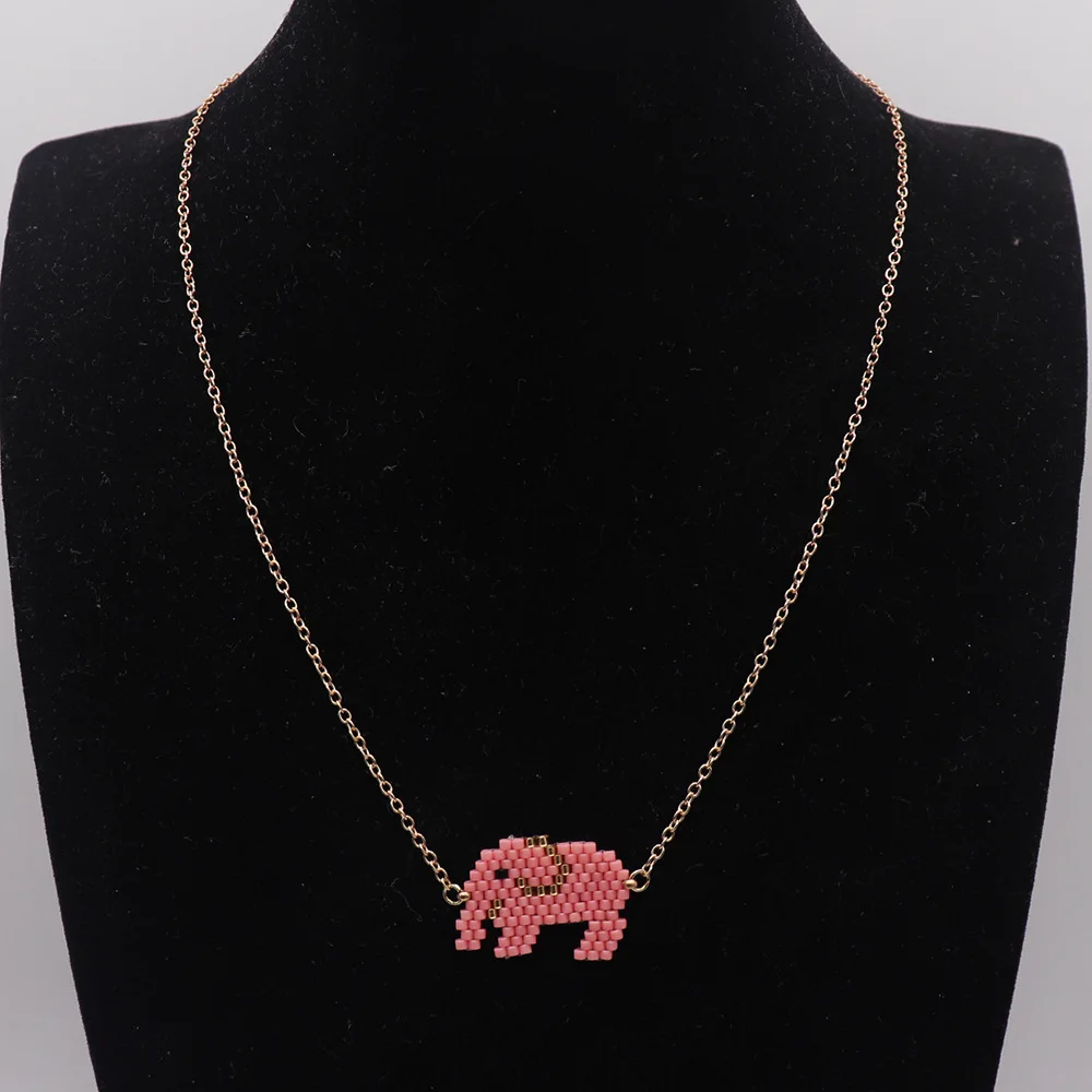 

Регулируемое ожерелье с бусинами в виде слона