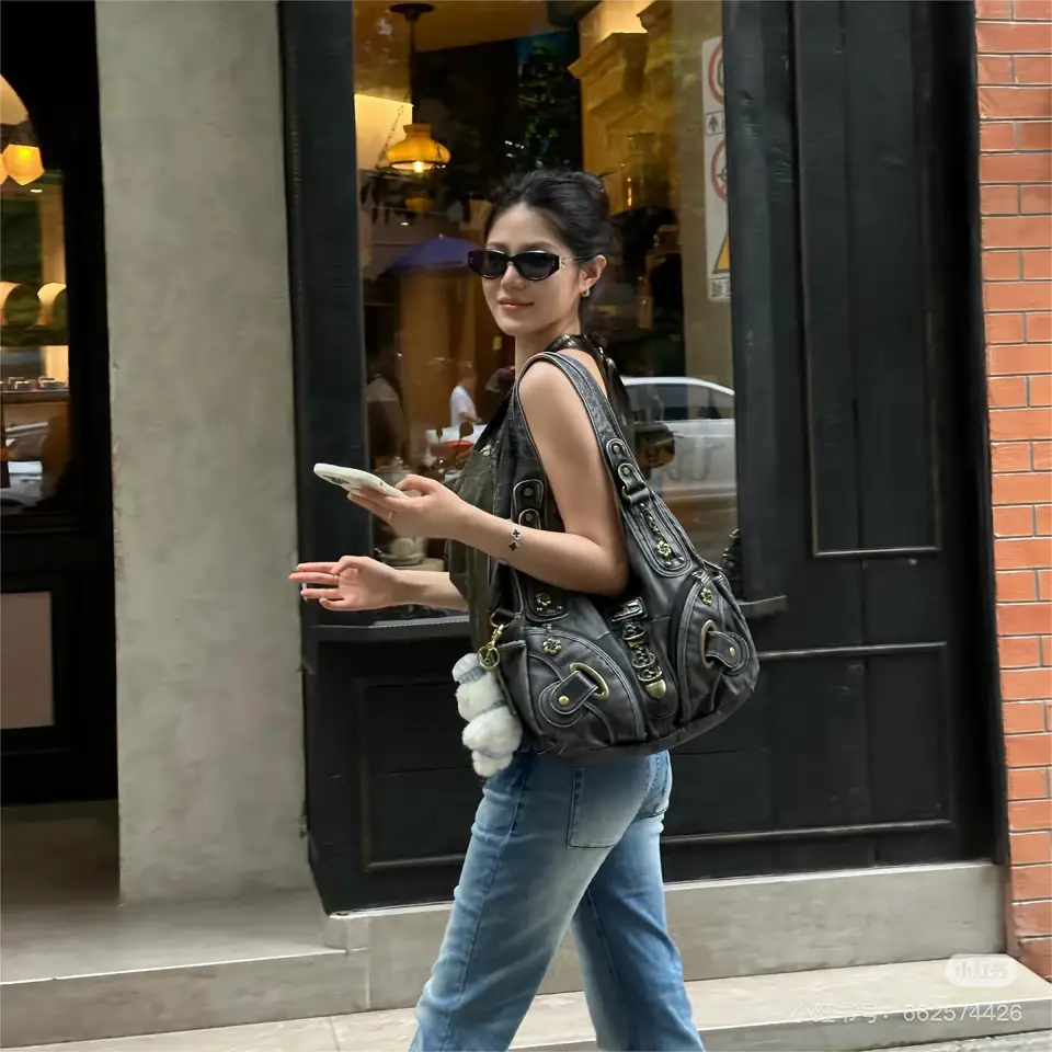 2025 New Vintage Brown Y2k Handbag Women Retro Subculture Leather