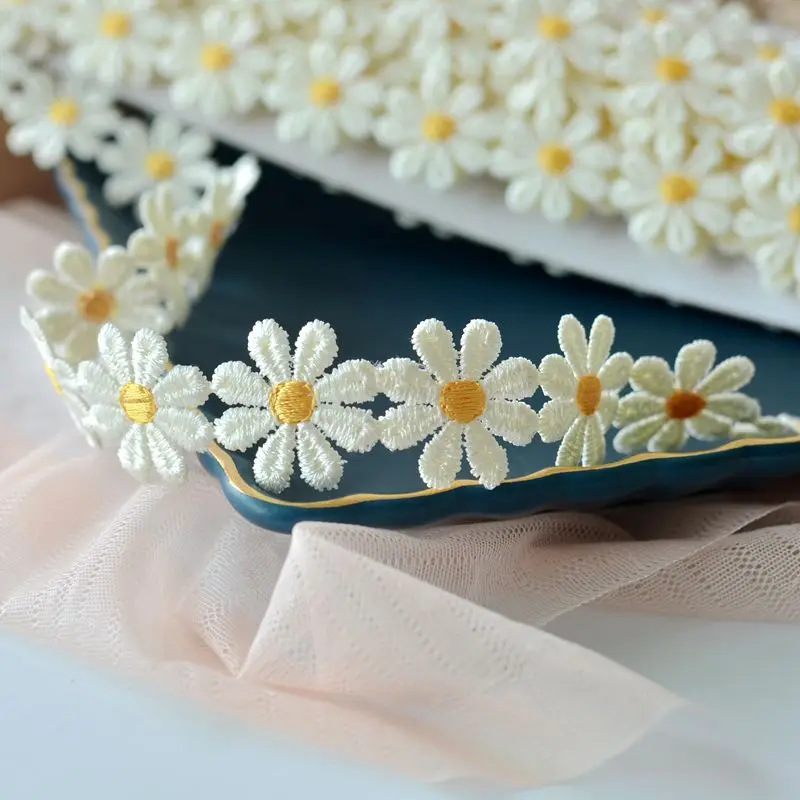 Embroidered Daisy Lace Fabric 3d Flowers Lace Ribbon Dress Collar Hats Headwear Sewing Trimming Decor 1yard lace fabric,lace ribbon,lace garment accessories,lace sewing supplies,lace decoration,lace accessories,lace sewing accessories,lace hair accessories