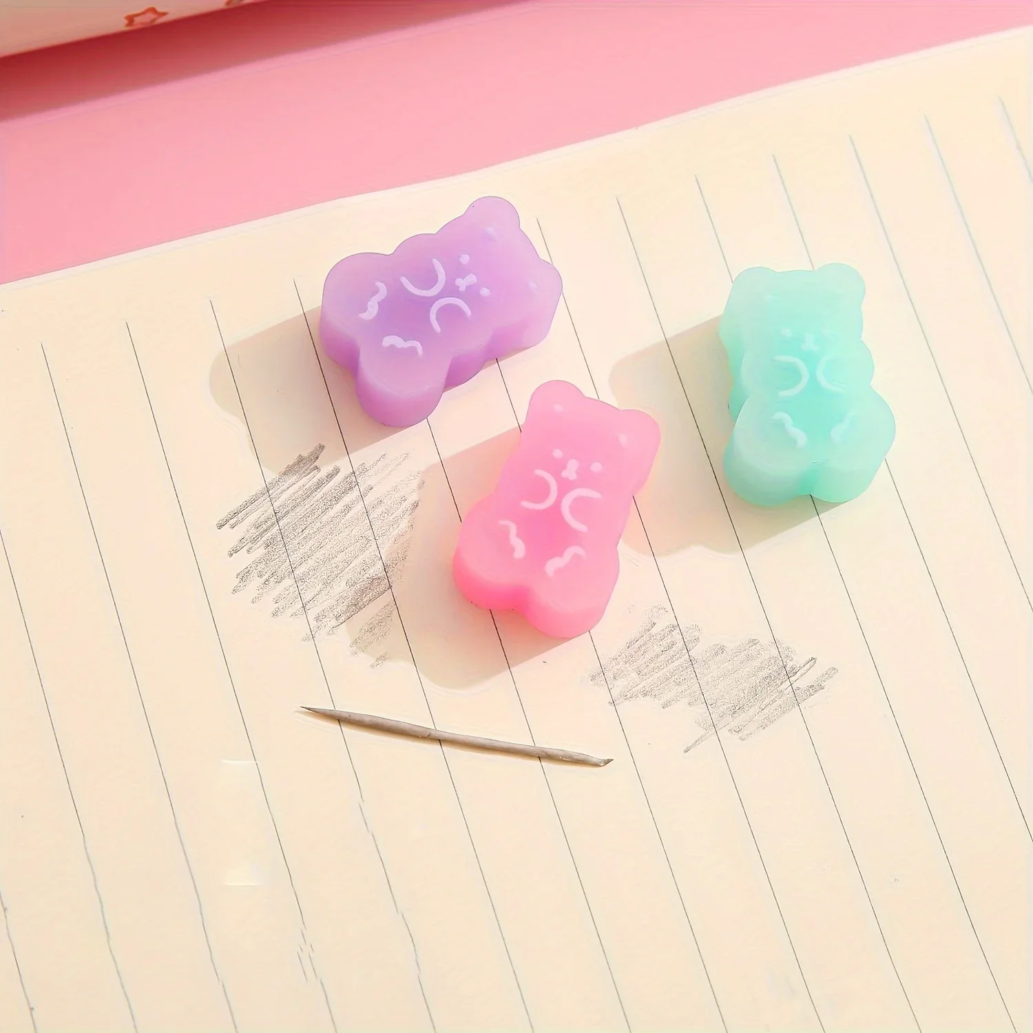 Random Creative Cartoon Eraser Student Holiday Prize Gift Cute Bear Wipe Clean Eraser Translucent 1pack pencil eraser,eraser pen,retractable eraser,kneadable eraser,eraser refillable pen,biscuit eraser,plasticine eraser