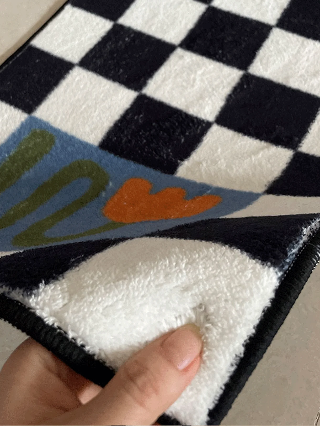 Luffy Soft Rugs for Bedroom INS Checkered Children's Mat Hairy Carpet Cute Room Decor Non-Slip Long Bedside Floor Mats Floor Mat