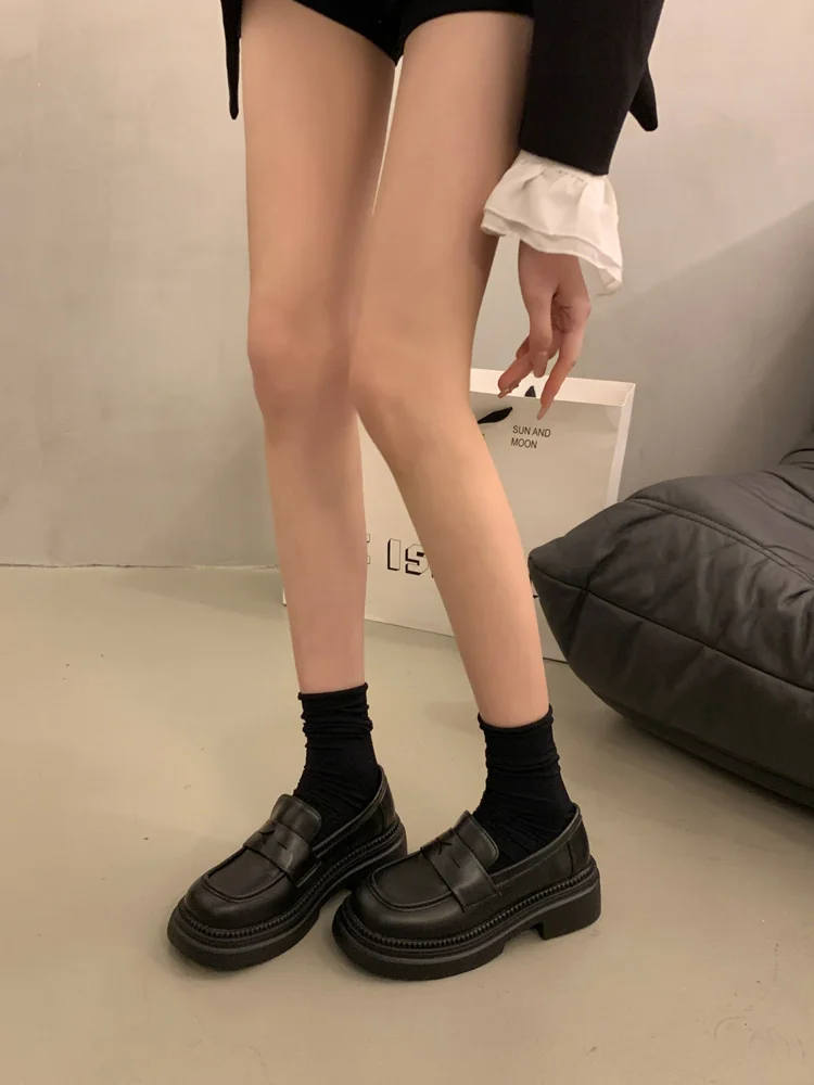 

Туфли женские без застежки, сабо на платформе, оксфорды, круглый носок, плоская подошва, лоферы с мехом, в британском стиле, повседневная обувь на осень