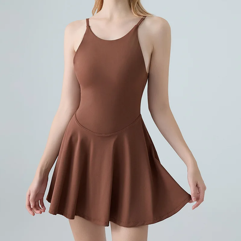 שמלת ספורט עם כרית חזה, קמיזול גולף לנשים, גב יפה, טניס כושר חליפת גב יפה