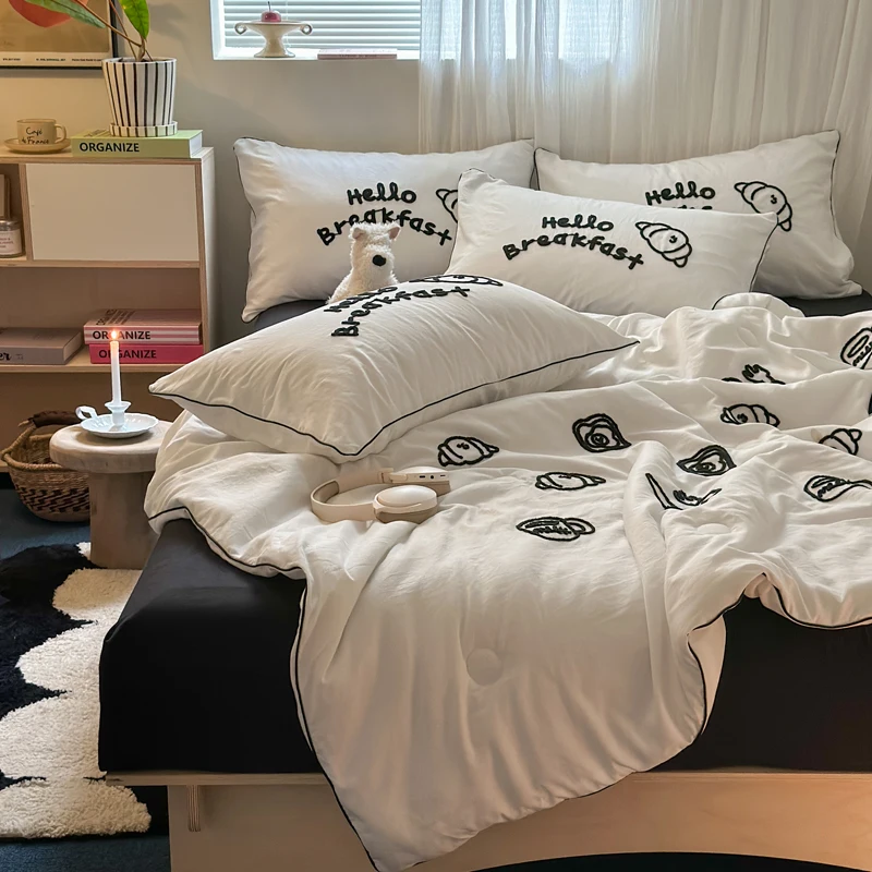 1pc Embroidery Throw Quilt White and Black Bedding Soft INS Home Adult Kids Patchwork Soft Summer Thin Comforter Duvet 150*200cm