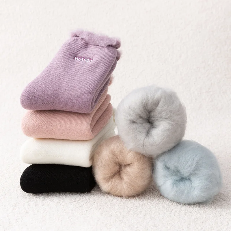 Winter Tube Socks Women's Plush Medium Embroidered Plush Snow Socks