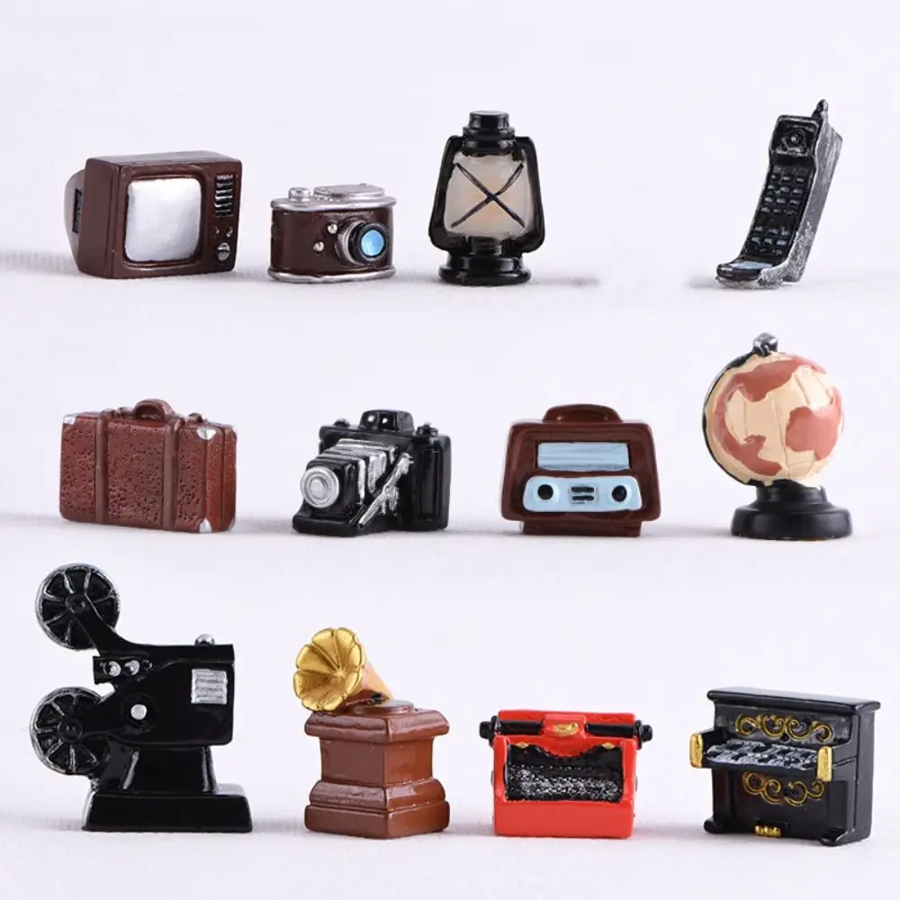 

Doll Houses Figure Retro Nostalgic Figurine Retro Mini Camera Miniatures Model Creative Home Decoration