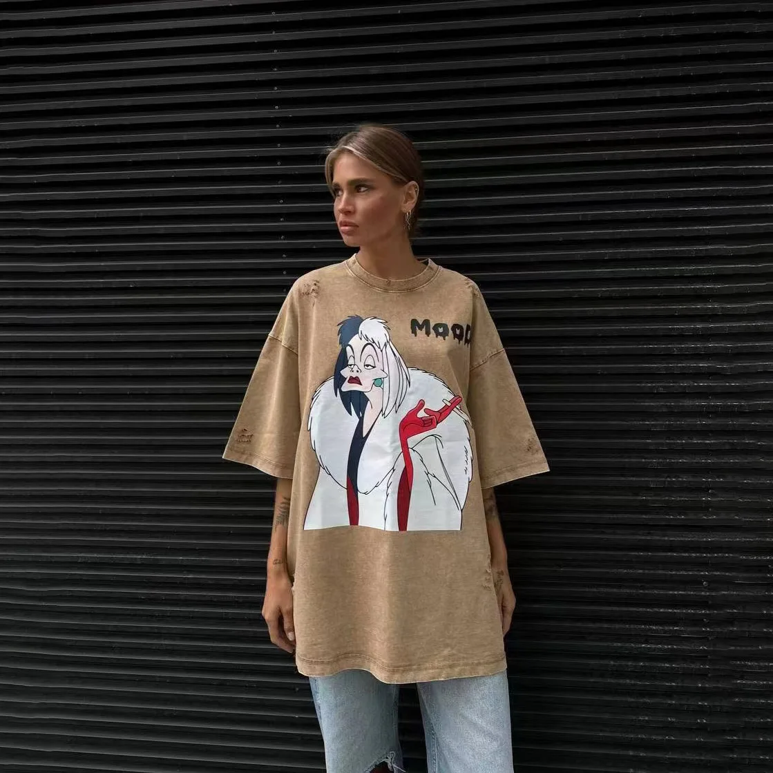 

Loose Anime Print Design T-Shirt For Women, Made Of Old, Washed And Torn Holes, Medium Length, Short Sleeved, All Season