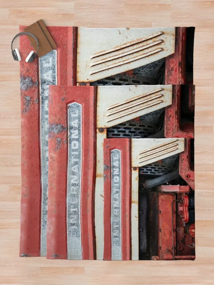 ��Ƽ�� ���� 574 Ʈ���� ������ ���, �Ƹ��ٿ� ��� ���� �̺� ���