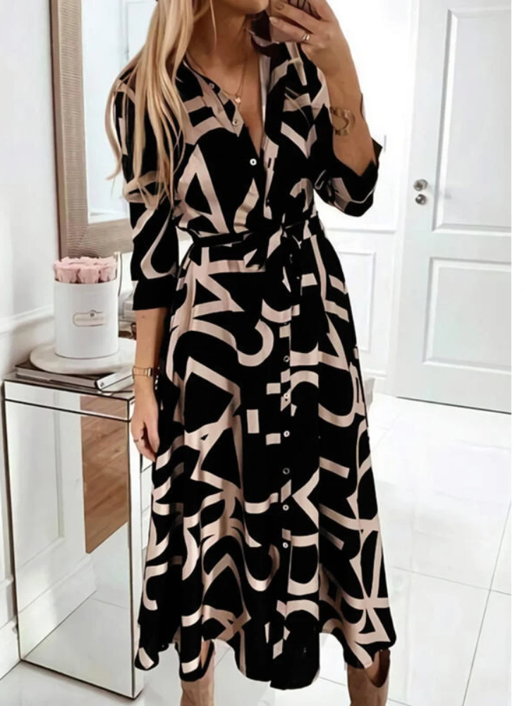 Damenkleid mit V-Ausschnitt, knielang – Lässig-eleganter Stil mit halben Ärmeln main image 1