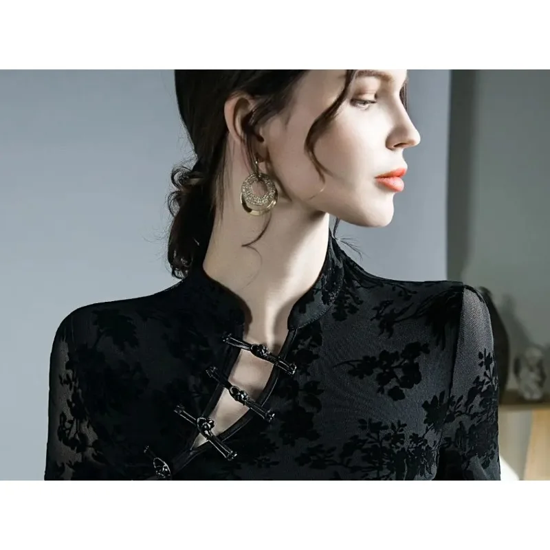 Women Chinese Shirt Women Oriental Retro Tang Suit Traditional Shirt Chinese Vintage Base Shirt Sexy Lace Top National Ethnic Velvet