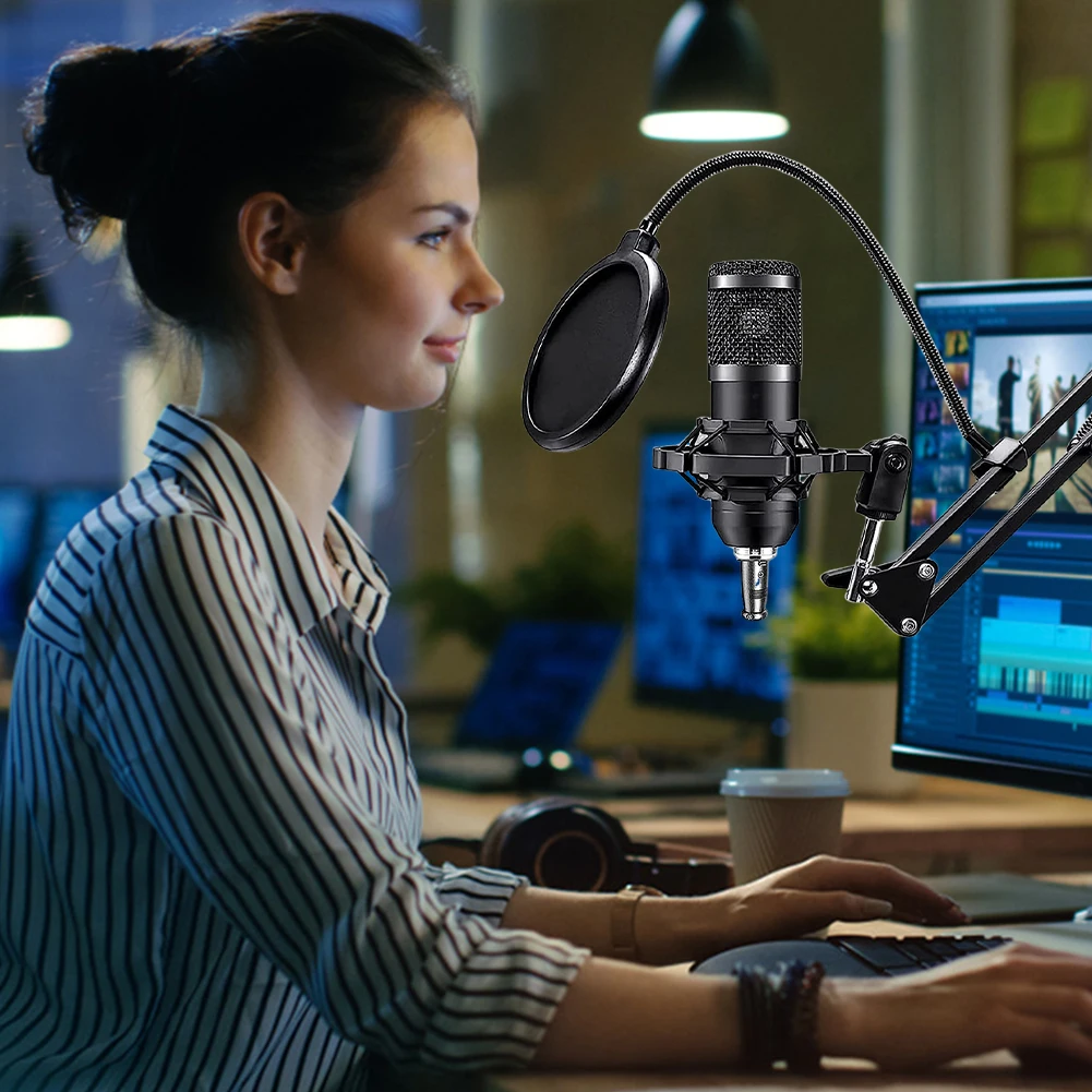 Podcast Equipment Metal Shock Mount Podcast Microphone Bundle Double-Layer Pop Filter for Recording Broadcasting Live Streaming