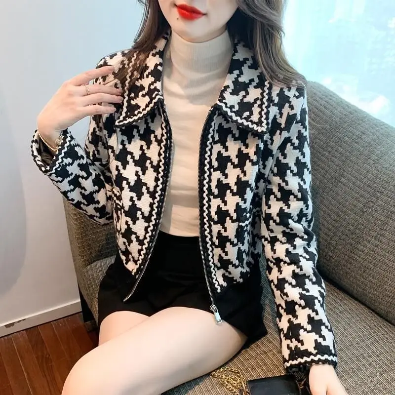 Fashion Loose Lapel Zipper Houndstooth Shirts Women's Clothing 2023 Autumn Winter Oversized Casual Tops Commuter Blouses