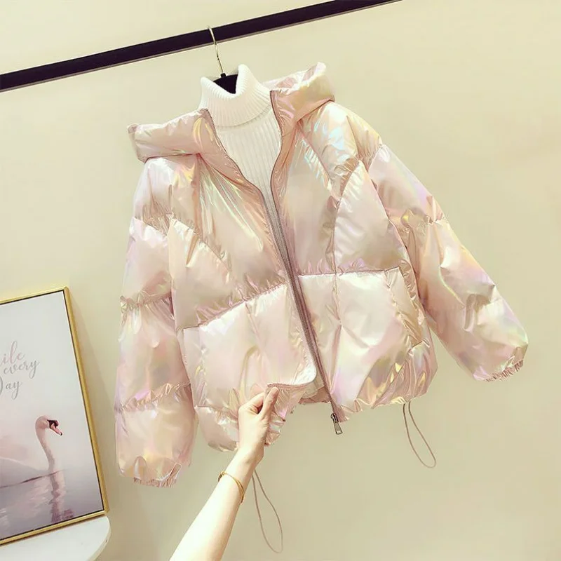 Рисунок 3 - Женское зимнее короткое пуховое пальто