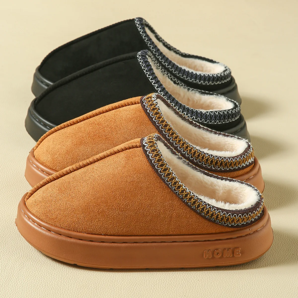 شبشب منزلي للزوجين عالي الجودة بلون سادة جديد من جلد الغزال الصناعي، نعل سميك، غير قابل للانزلاق، خفيف الوزن، دافئ من القطن للنساء