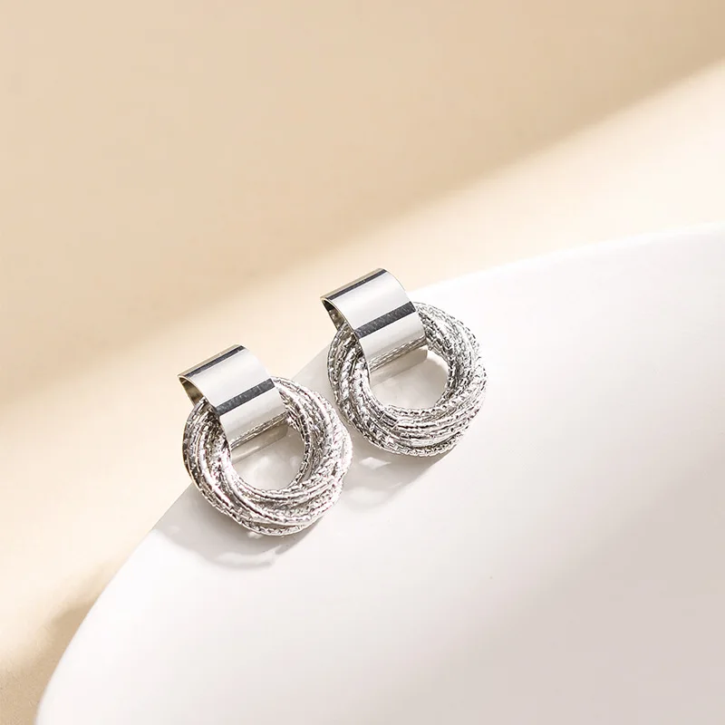 Stud Earrings Retro Metal Multiple Small Circle Stud Earrings Women Korean Jewelry Wedding Party Earrings Jewelry Gift