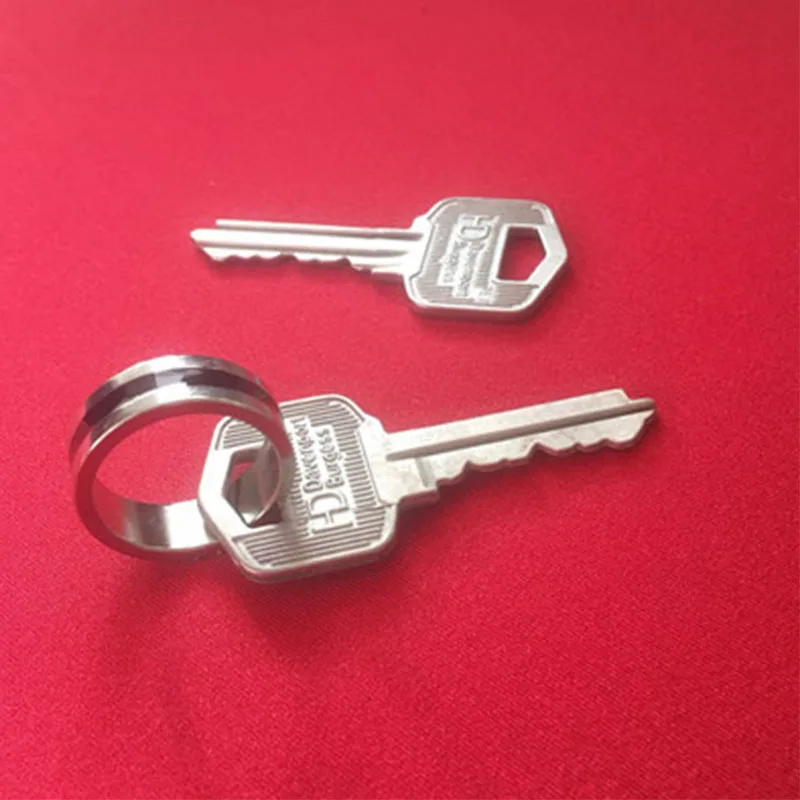 

Wholesale 10 pcs The Key by Wayne Dobson (Gimmicks and Online Instructions),Close up Magic Tricks,Illusions,Street,Magia Toys