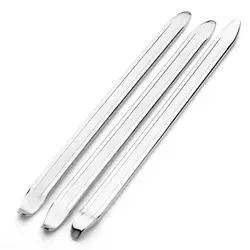Enhanced Tire Changing Spoon Tool for Smooth Rim Lifting and Efficient Tire Changes