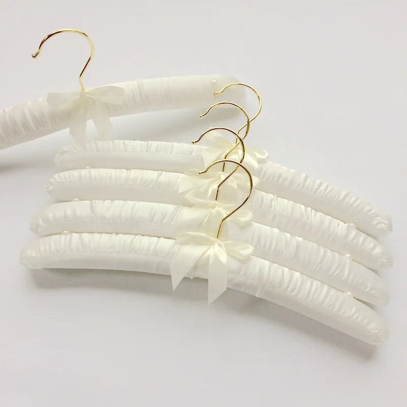 Sponge Clothes Hanger With Hook Silk Satin Fabric Clothes Hanging Clothes Pin Sew Buttons Anti-Slip Wedding Dress White Hangers 5