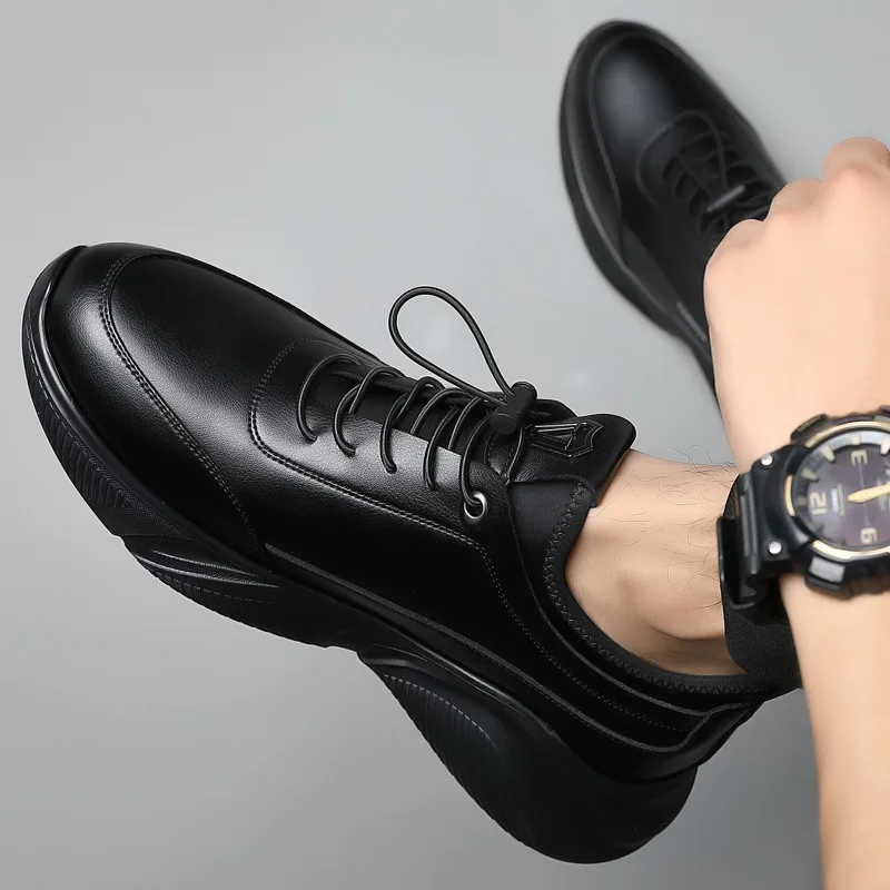 Brand Men Sports Running Shoes Trendy Black Men Slip-On Loafers Breathable Business Leather Casual Shoes Anti Slip Hiking Shoes 5