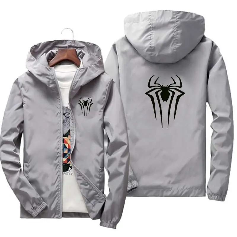 Рисунок 4 - Мужская ветрозащитная куртка на молнии