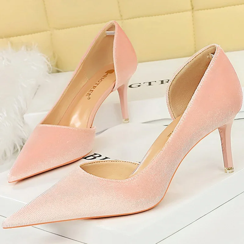 

Женские бархатные туфли-лодочки на высоком каблуке 7 см с острым носком, женские вечерние туфли-лодочки с боковым вырезом на низком каблуке с котятами, свадебные туфли зеленого и фиолетового цвета