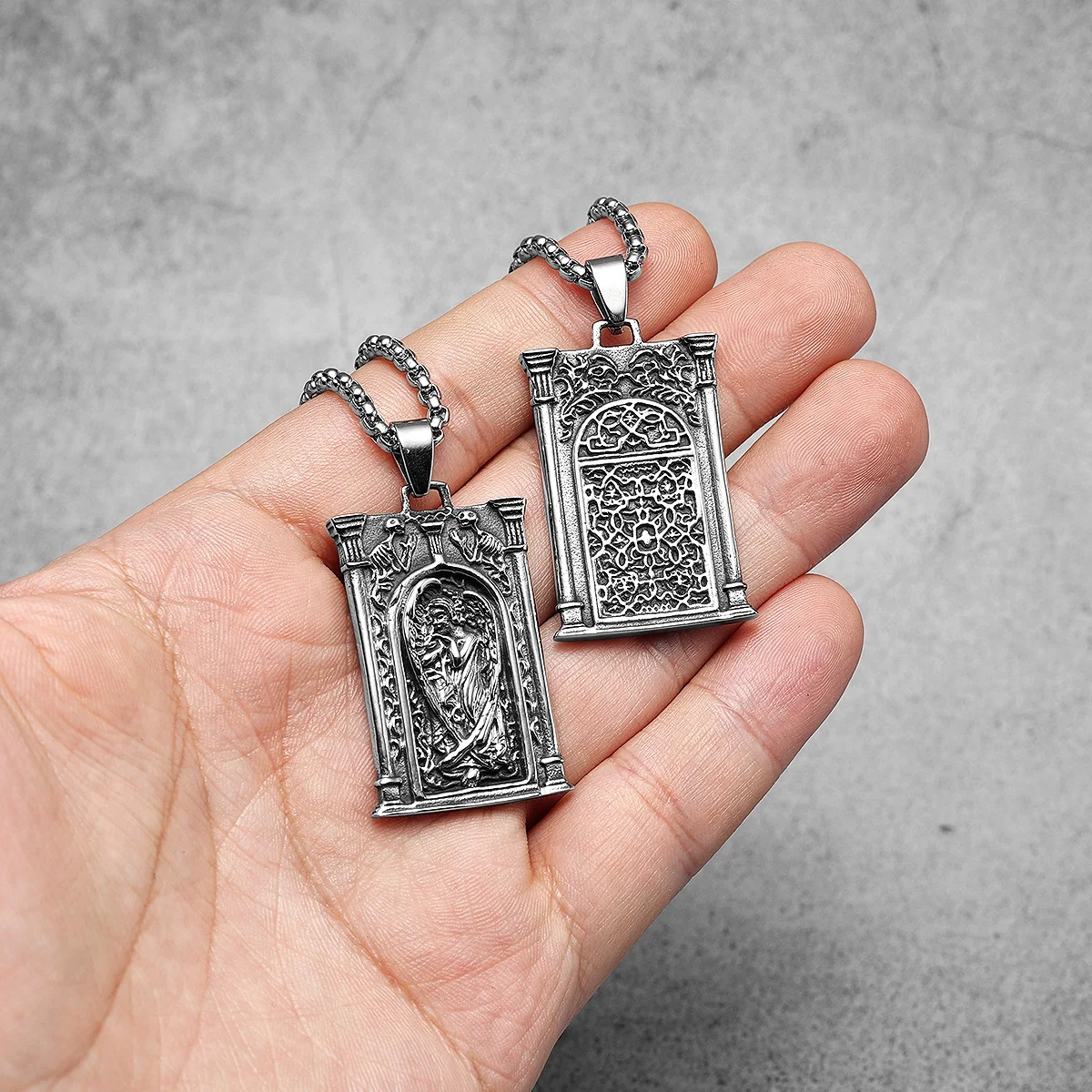 Archangel Gabriel Amulet – Herald of Resurrection 2