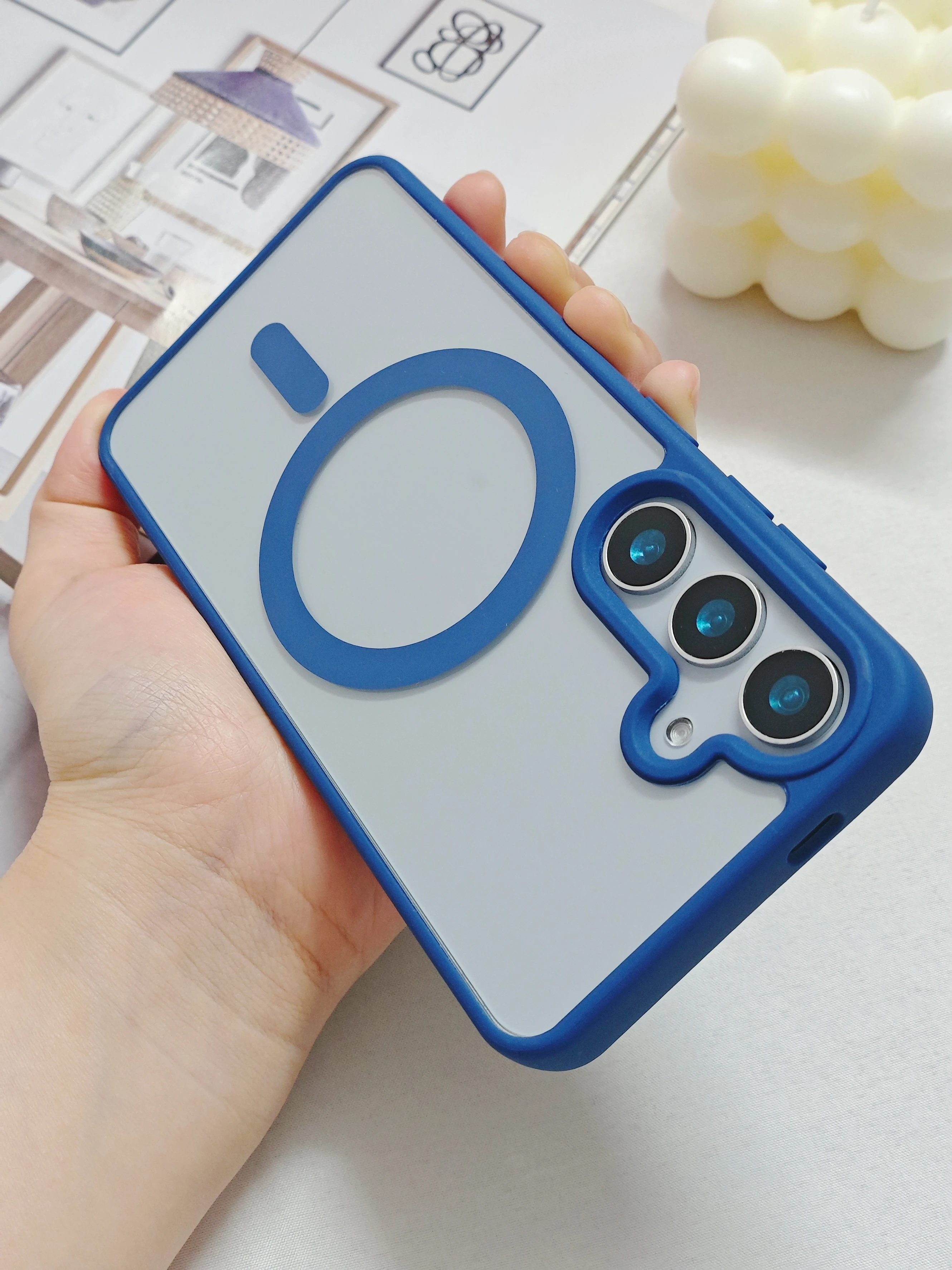 Vibrant Macaron Magnetic Clear Case with MagSafe Compatibility