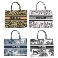 European And American Style Large Capacity Fashionable Printed Flower Handbag Customizable Letter Canvas Book Bag 3