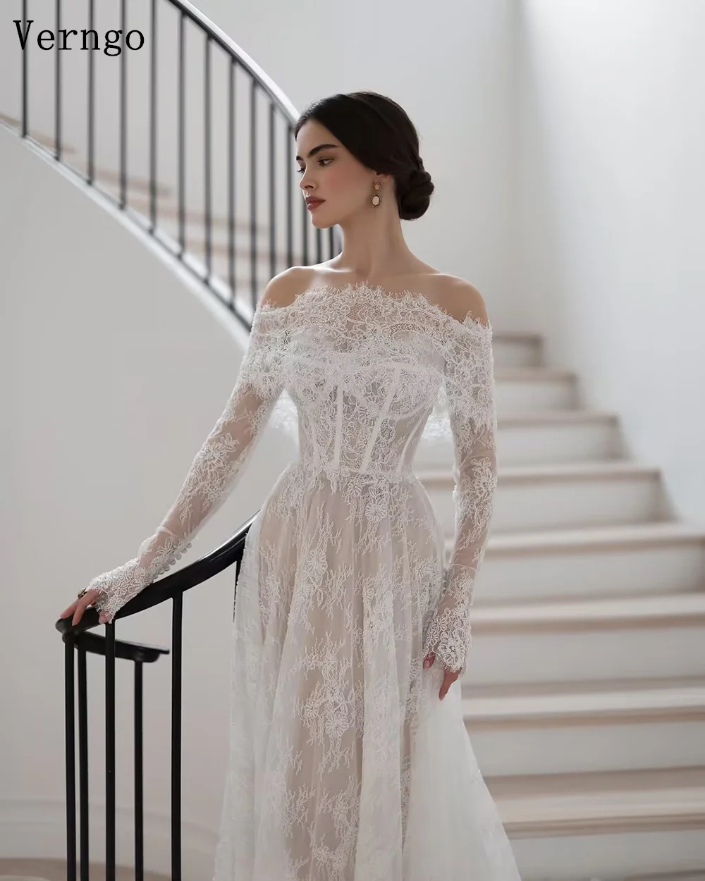 Wedding Dresses Off The Shoulder Full Sleeves Bridal Gowns Women Sweep Train Customized
