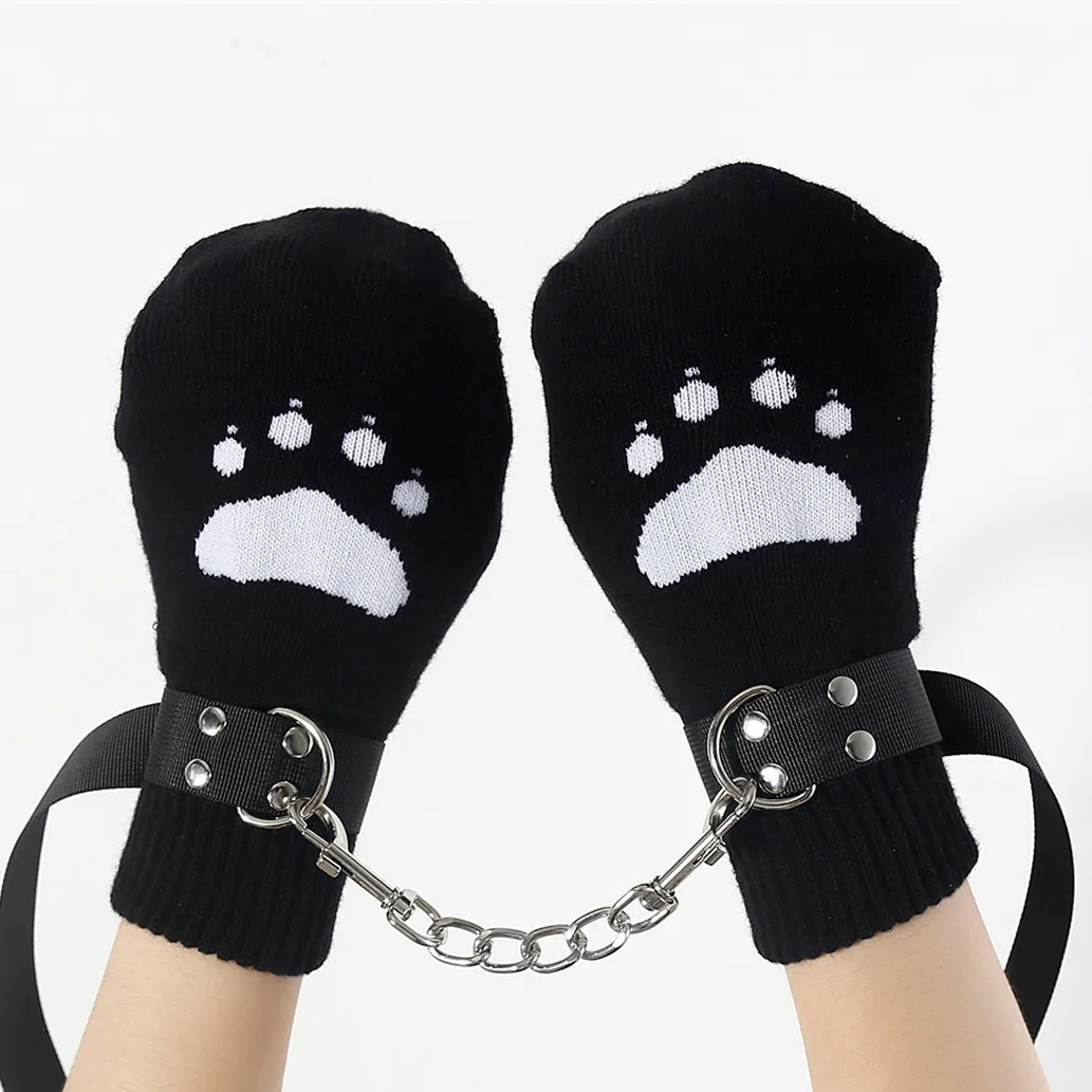 Role play Knitting wool Iron chain traction Bear Paw Boxing Gloves Restraint Gloves Cosplay Toys Couple adult toy