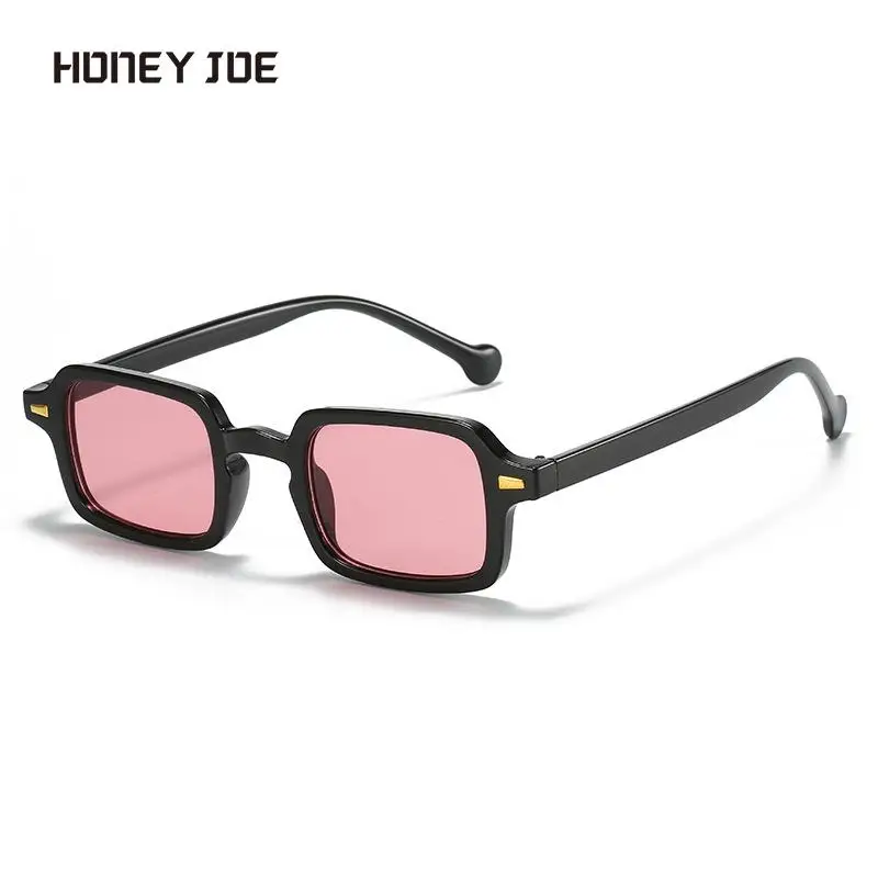 

Trendy Square Sunglasses Men Women Rivet Vintage Sun Glasses Fashion Black Pink Blue Gafas De Sol UV400