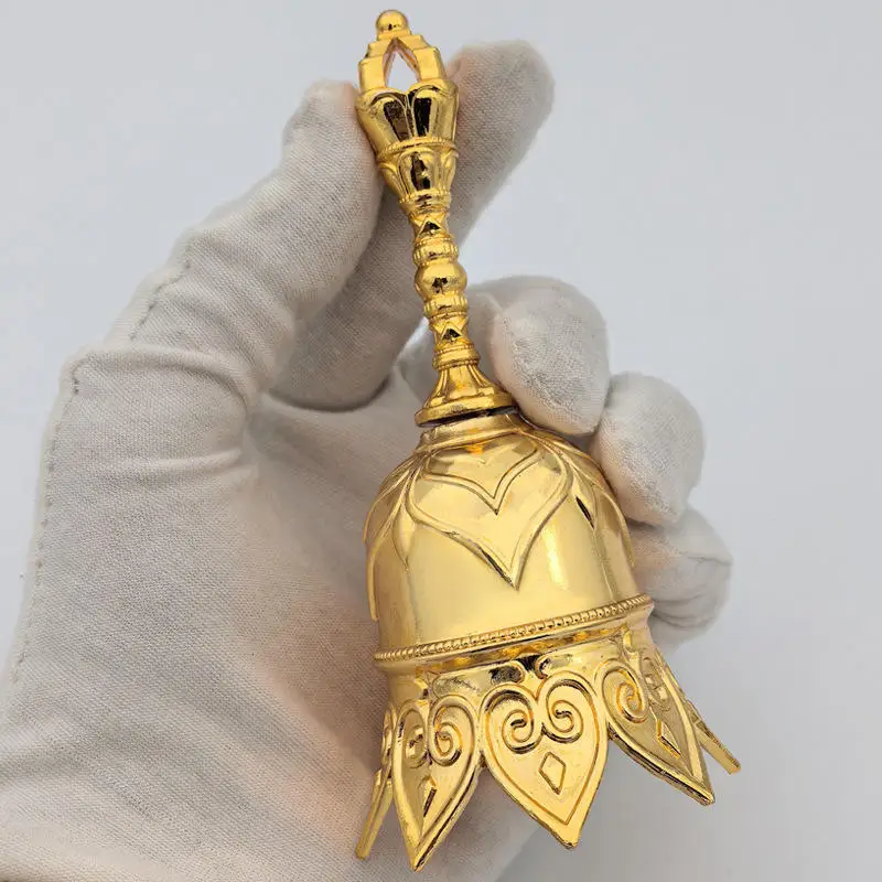 Fashion Clear Sound Hand Bell Bronze Metal Retro Loud Church Bell Golden Dinner Bell For Restaurant Bar Decor Supplies