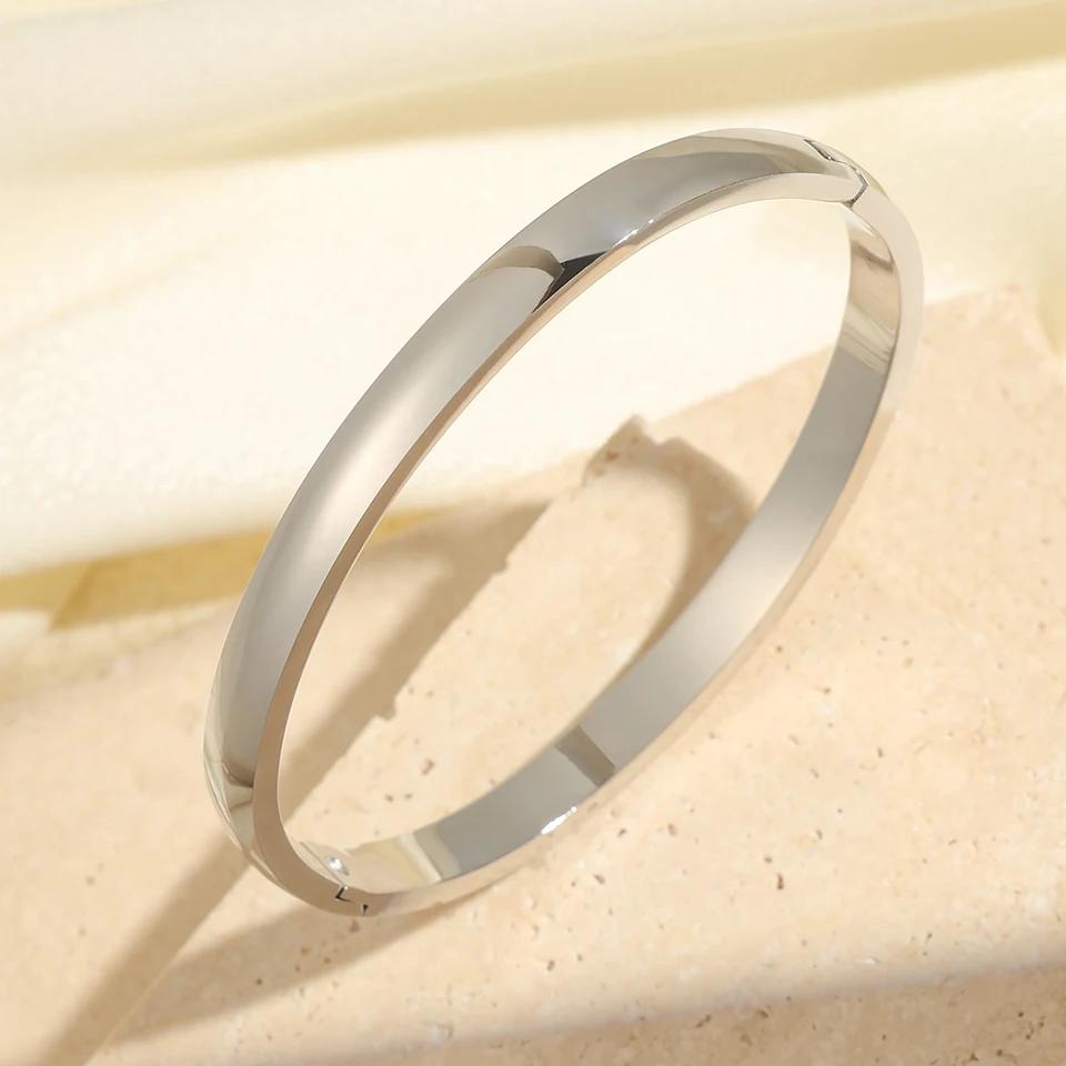 Elegant Stainless Steel Women's Bracelet - Simple, Smooth, and Rust-Proof Jewelry Gift