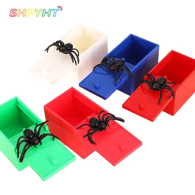 

New Trick Spider Funny Scare Box Wooden Hidden Box Quality Prank Plastic Scare Box Fun Game Prank Trick Friend Office Toy Gift