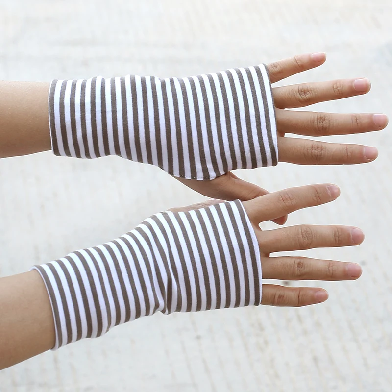 Short Fingers Striped Half Finger Gloves cycling gloves fingerless gloves sports gloves half finger gloves gym gloves sunscreen gloves fingerless gym gloves cotton gloves fingerless compression gloves unisex Sun Protection Pure Cotton Drive and Ride Fingerless Style