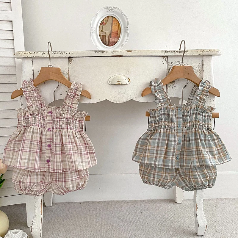 

2024 New Summer Korean Style Infant Baby Girls Clothing Set Sleeveless Cotton Plaid Vest+Shorts Toddler Baby Girl Clothes Suit