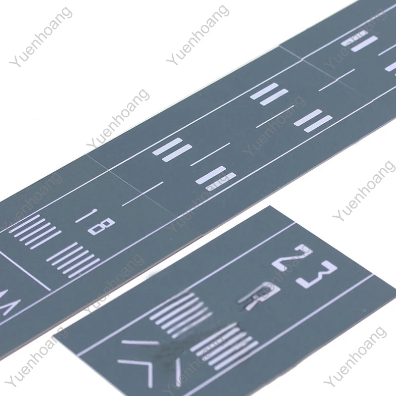1Set Model Aircraft Runway Platform Airport Airplane Takeoff and Landing Apron Mould Parking-apron Moulds for DIY Airstrip Mold 2