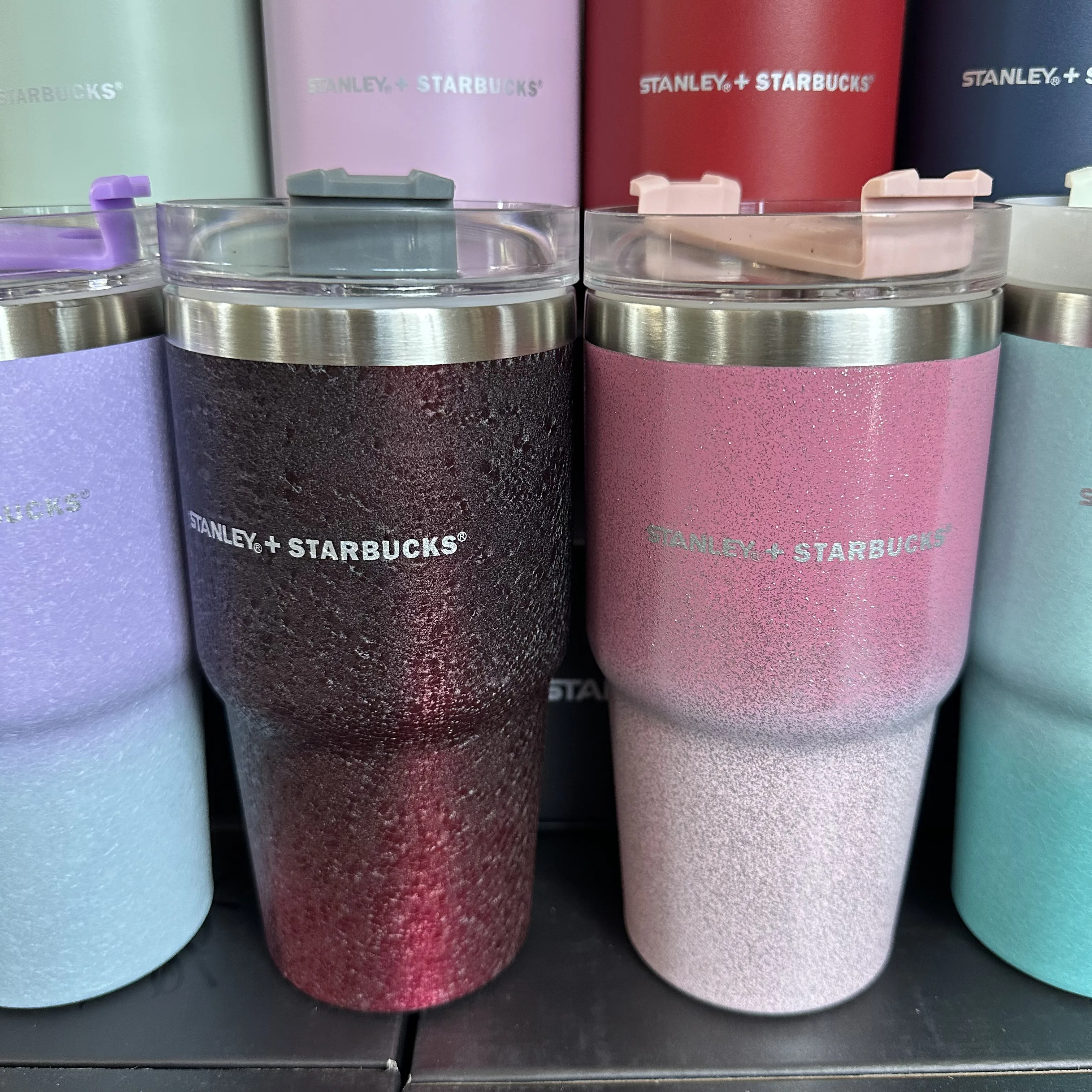 Vacuum Insulated Tumbler 304 Stainless Steel 20oz Thermal Travel Mug with Straw Insulated Water Bottle for Camping Hiking Picnic