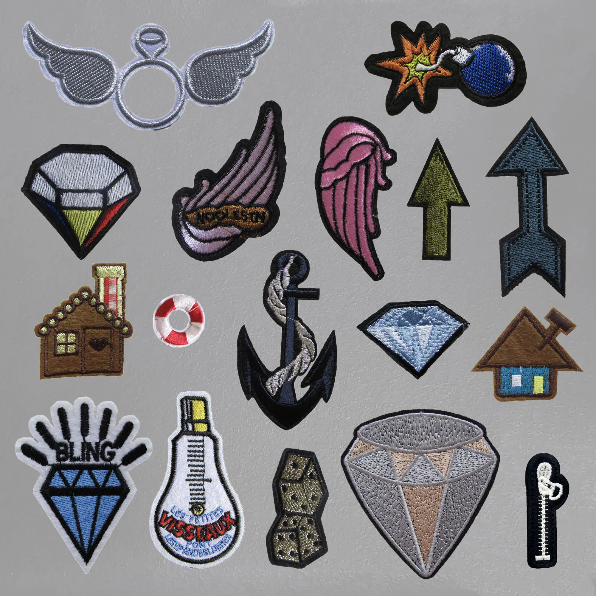 Wholesalesalesof120embroideredfabricpatcheswithhotmelt