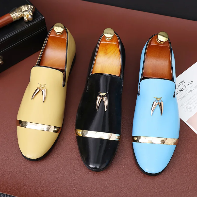 Men's Shoes Fashion Loafers PU Gold Decoration Moccasins Shoes Trendy Breathable 2023 Slip On British Dress Casual Leather Shoes