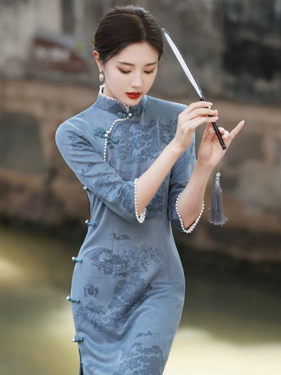 

Young Gentle New Chinese White Cheongsam Autumn Slimming Daily Women's Clothing