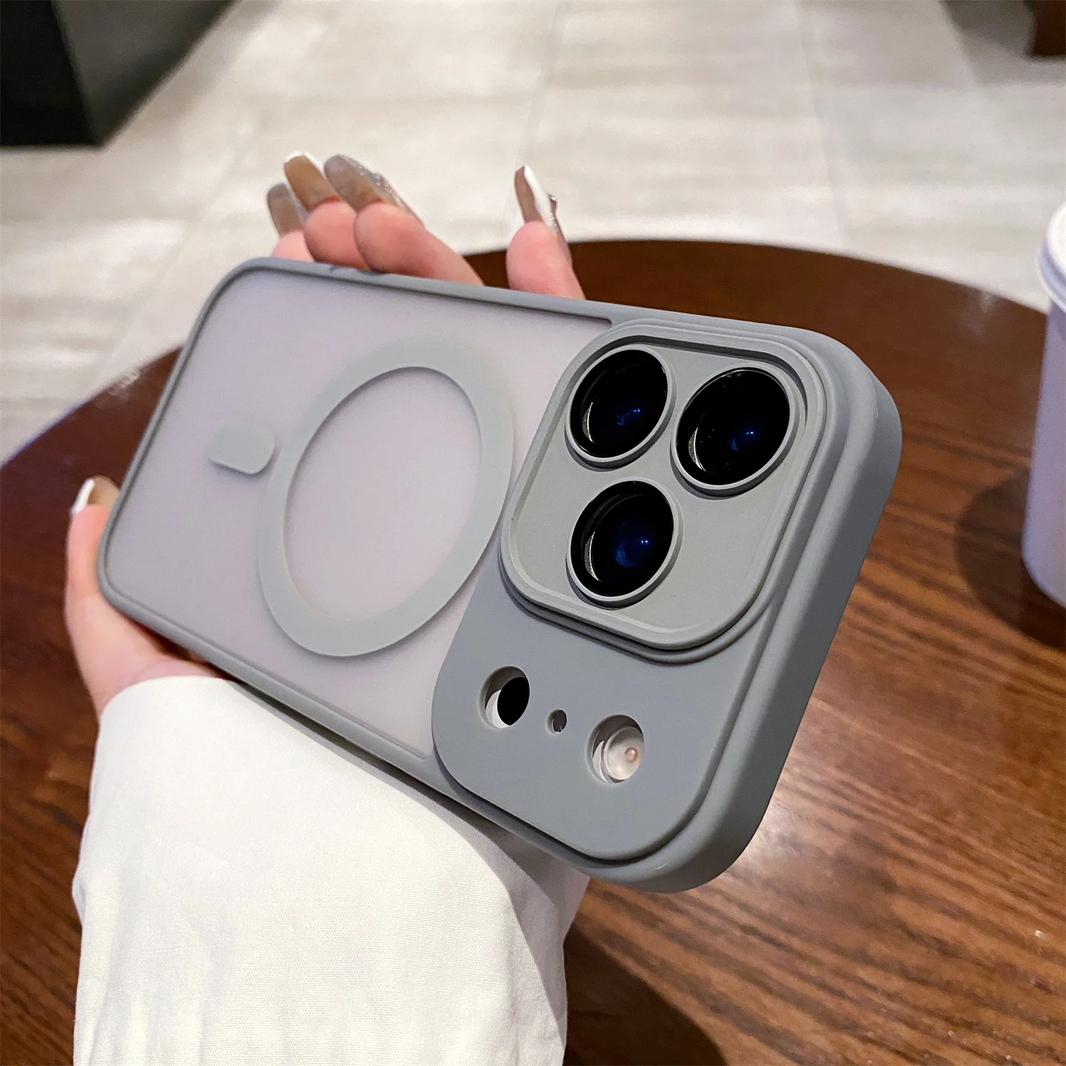 Sleek Air Matte Magnetic Phone Case with Magsafe Compatibility