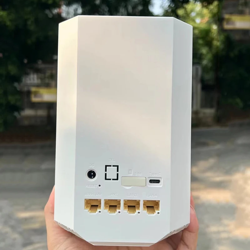 ルーター・ネットワーク機器 Mobile Router SIM Free 8 units 24V Car WiFi Routers - Reliable 5G & 4G Internet Solutions