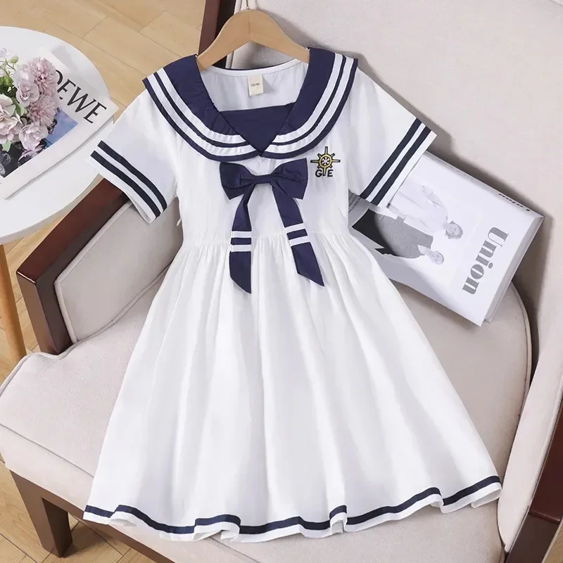 thumbnail image 1 of Vestido de verano de estilo pijo para niñas, nueva longitud de manga, Falda corta con cuello azul marino, ropa de verano para niños, 1 of 4
