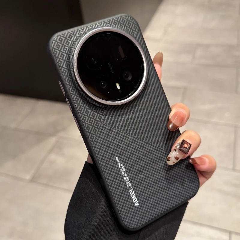 Luxury Magnetic Wireless Charging Phone Case with Metal Lens Frame