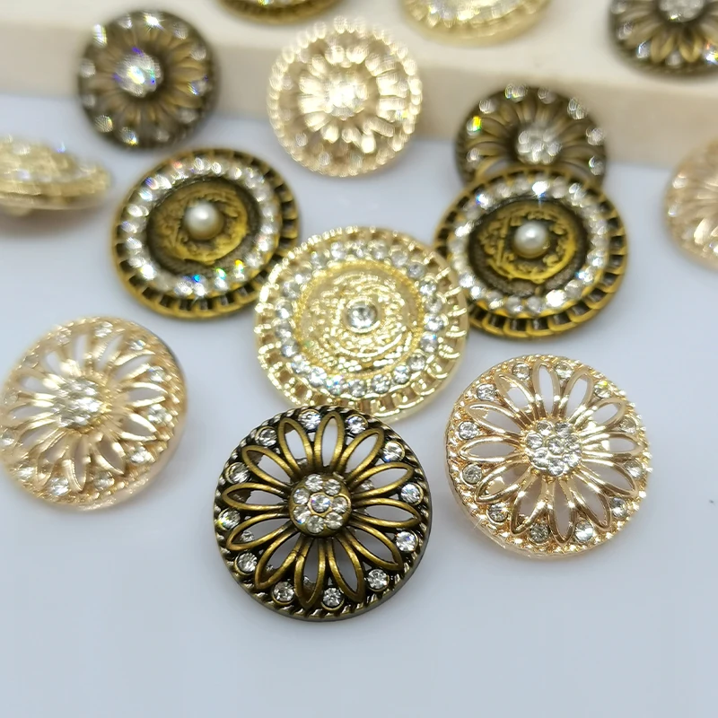 17.5/20/23MM Vintage Luxury Rhinestone Metal Round Buttons Of Clothing Wholesale High Quality Button Makers Crafts Sewing DIY