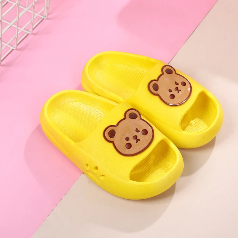 extra wide children's shoes Cartoon Cute Bear Infant Slippers for Boy Girl Summer Kid Beach Shoes Baby Home Bathroom Soft Indoor Flip Flops Children Sandals child shoes girl Children's Shoes