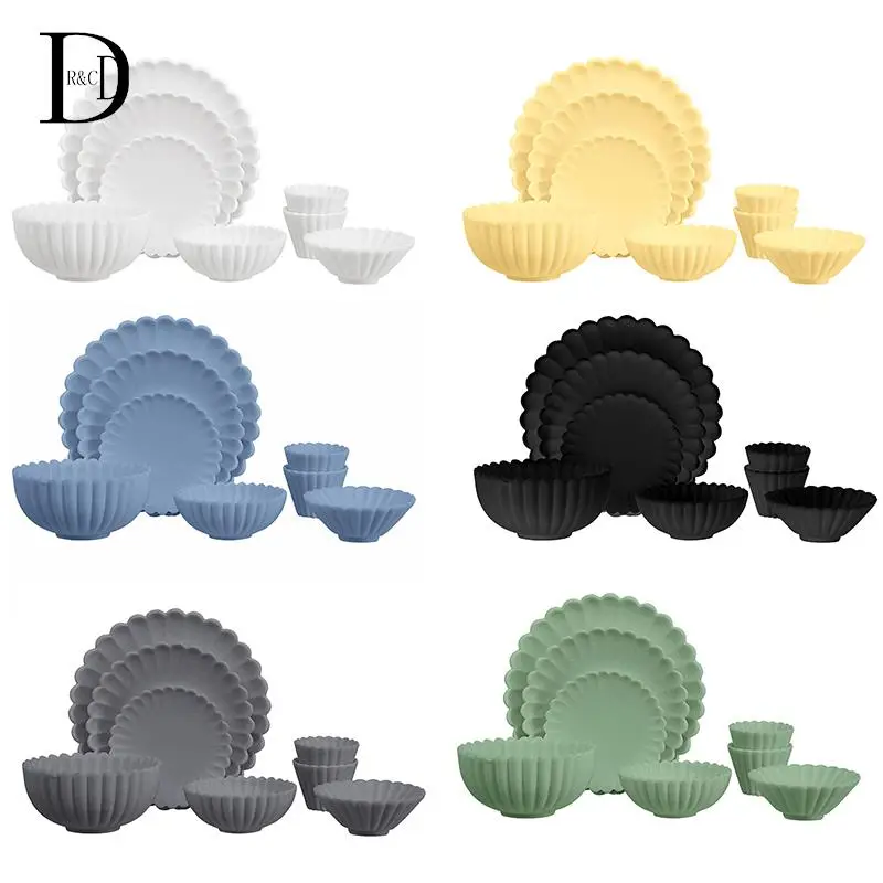 

1:6 Doll House Mini Model Furniture Accessories 8-piece Set Of Chrysanthemum Half Bowl/dish Set/plate/tableware