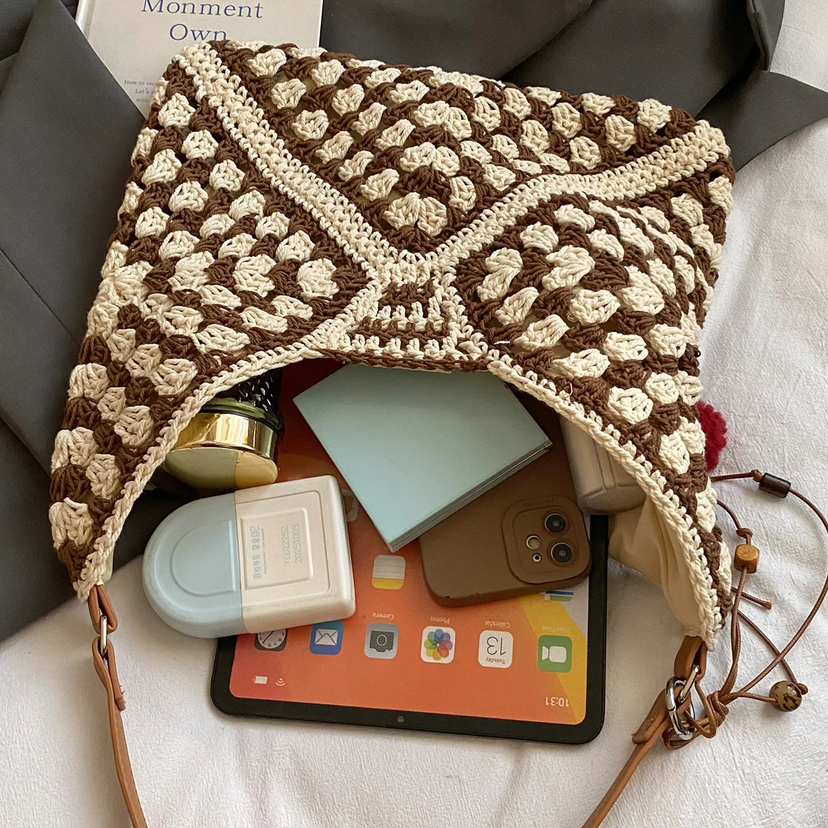 Winter Knitted Wool Bag for Women, Large Capacity, Commuter Shoulder Bag, Underarm Bag, Niche Versatile Handmade Woven Tote Bag for Shopping, College Students